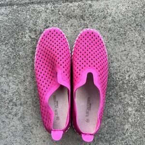 Ilse Jacobsen size 38 (US 8) pink Tulip shoes, brand new